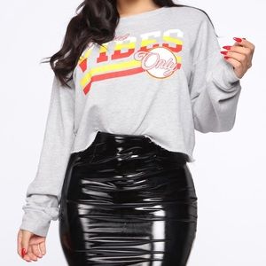 Good vibes only sweater